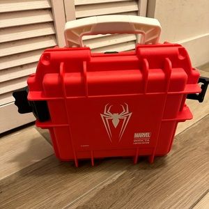 INVICTA Marvel Limited Edition Spiderman Watch Display Carry Case Red w Foam